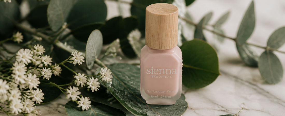 Esmalte vegano: o que diferencia (e por que vegano não é sinônimo de seguro)